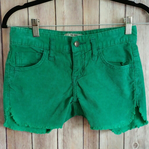 Free People Corduroy shorts Dolphin Hem - Picture 4 of 7